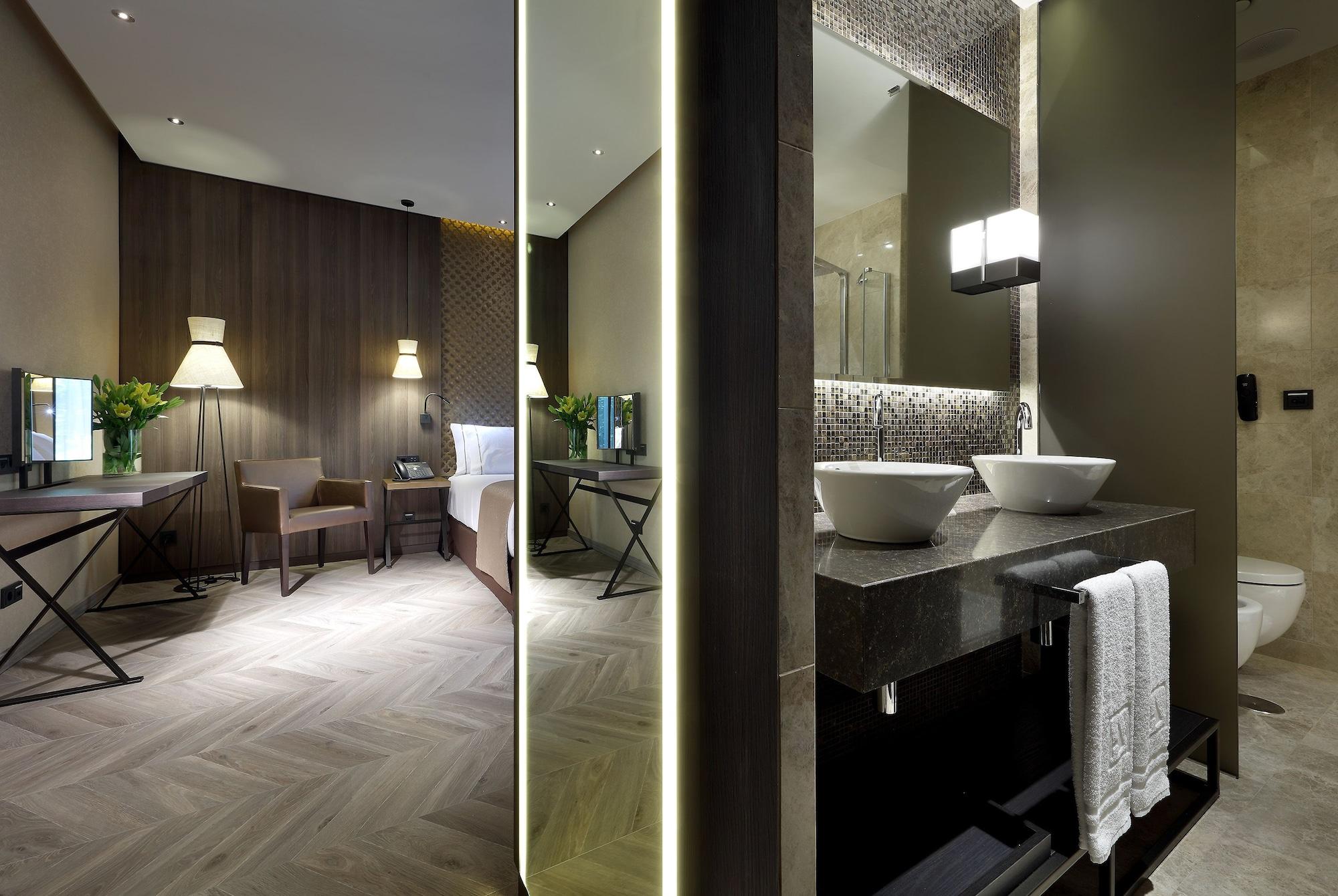 Aurea Washington Irving By Eurostars Hotel Company Granada Bagian luar foto Deluxe Room