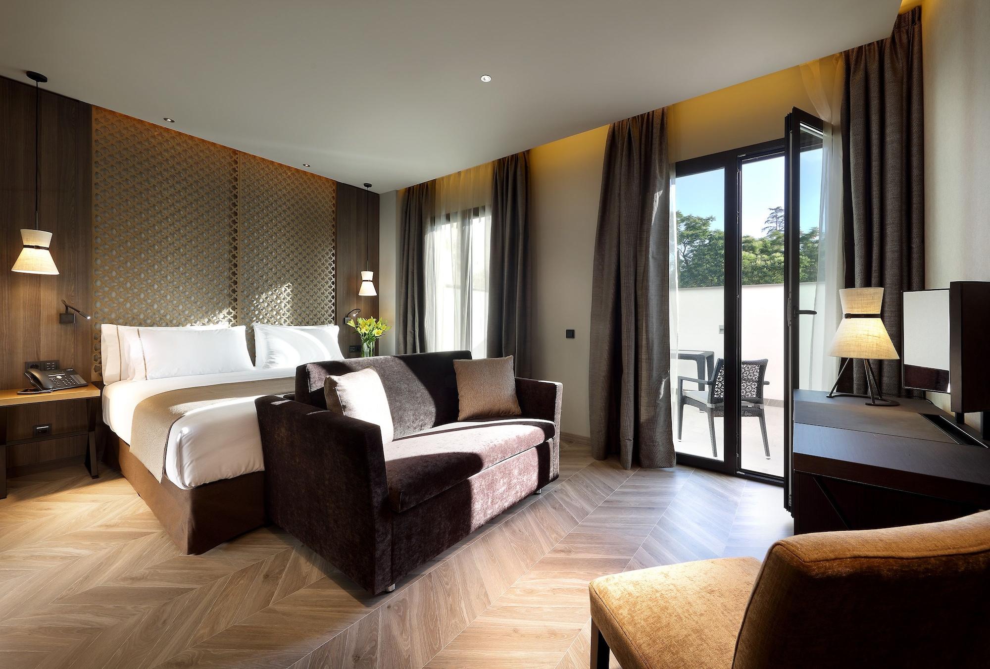Aurea Washington Irving By Eurostars Hotel Company Granada Bagian luar foto Deluxe Room