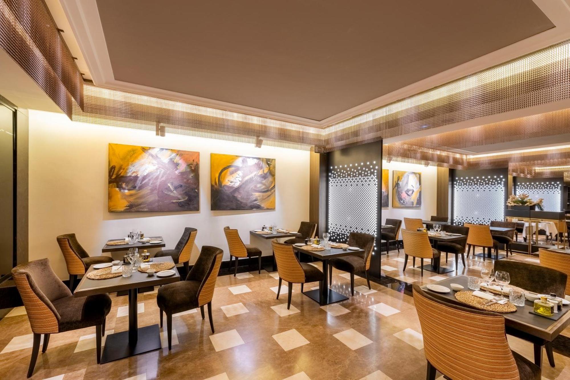 Aurea Washington Irving By Eurostars Hotel Company Granada Bagian luar foto The restaurant
