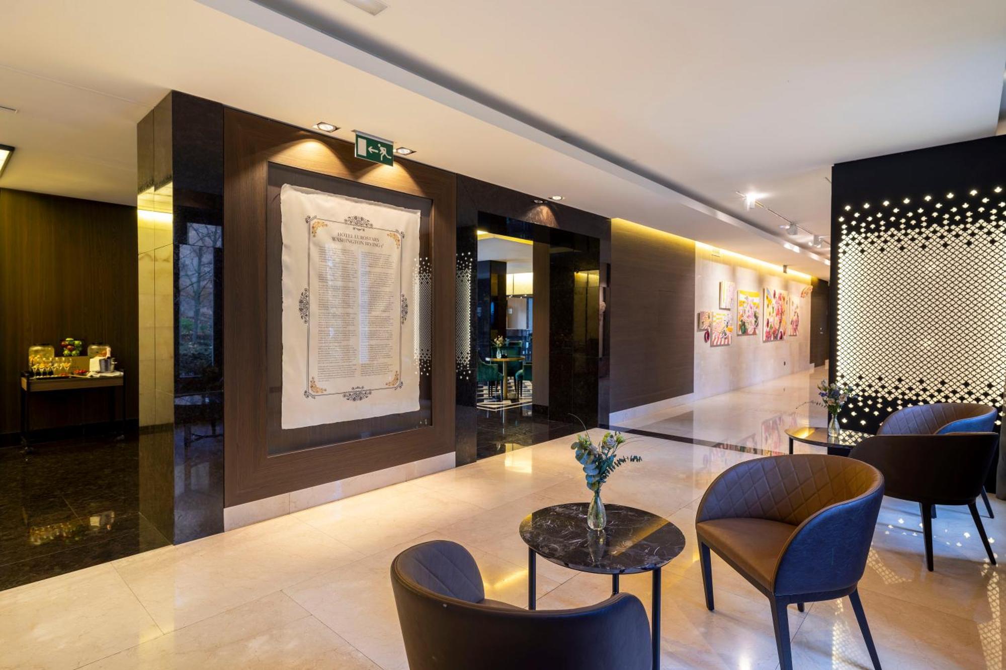 Aurea Washington Irving By Eurostars Hotel Company Granada Bagian luar foto The lobby of the hotel